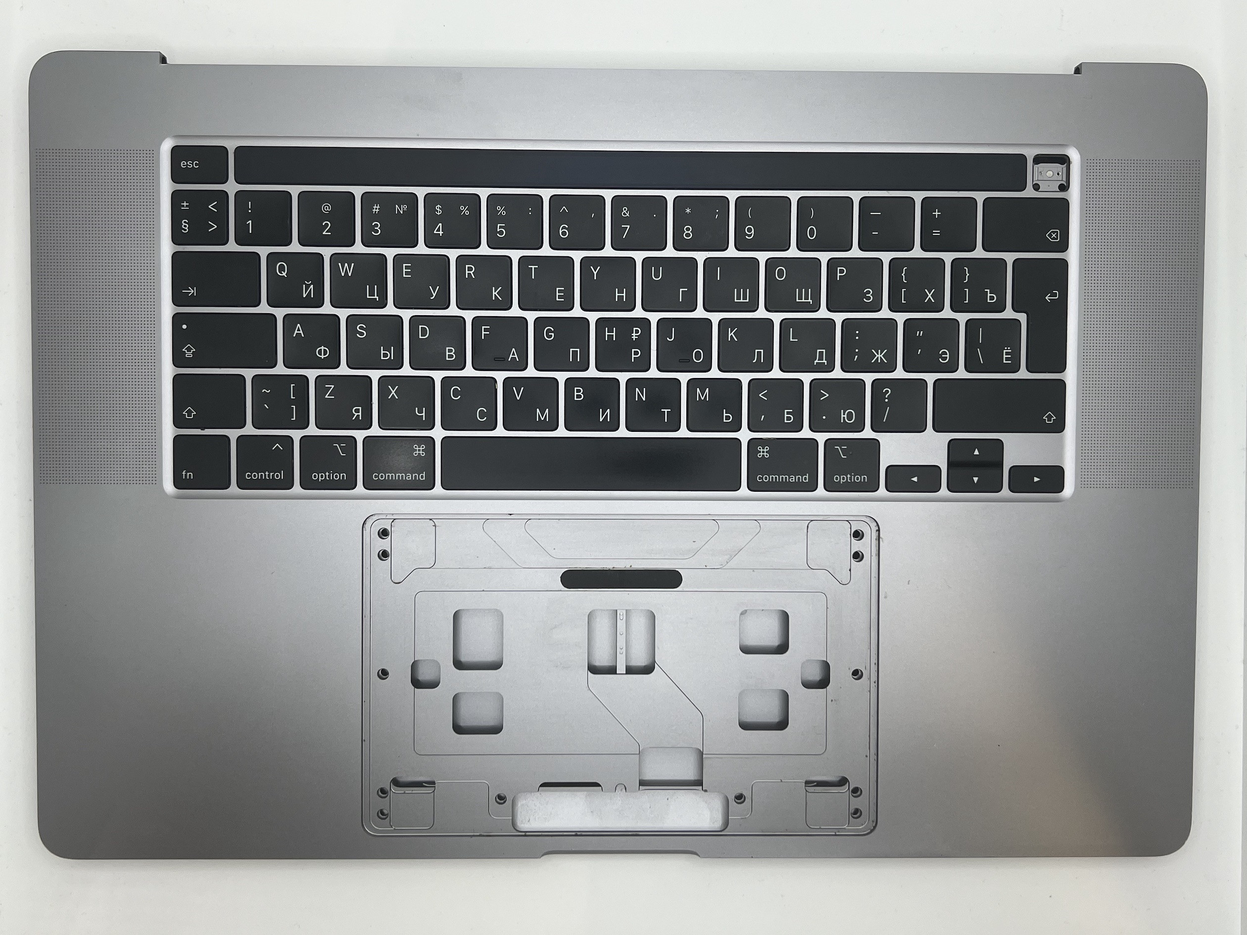 Топкейс с клавиатурой РСТ RUS, тачбаром MacBook Pro 16 Retina A2141 2019 Space Gray б/у